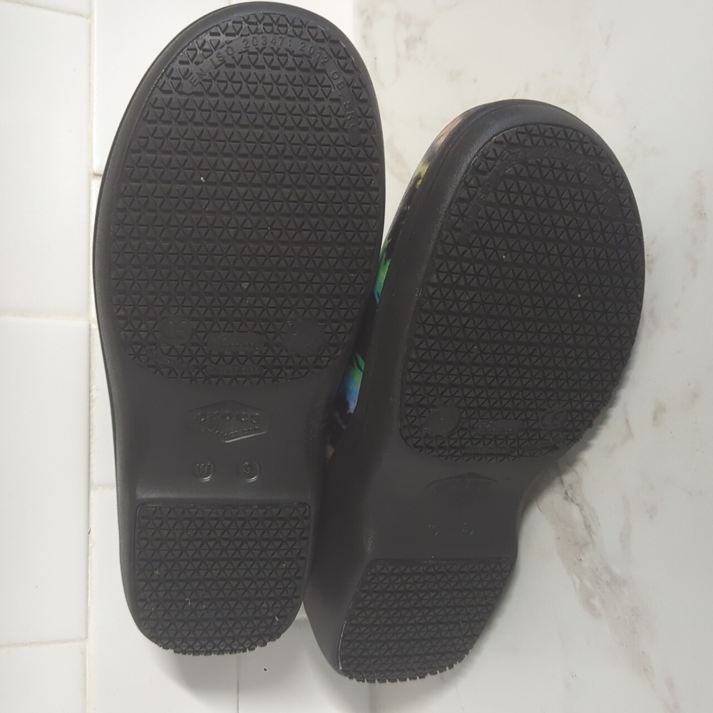 Colorful Tie-Dye CROCS - Picture 5 of 5